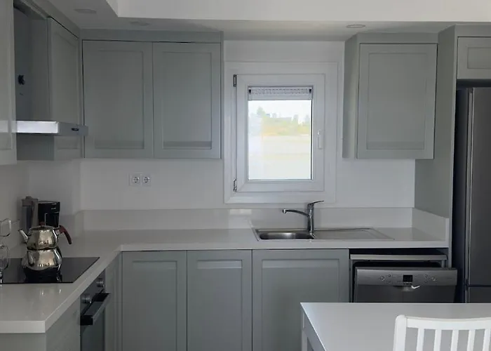 Bogazici Is Centrally Located * Milas